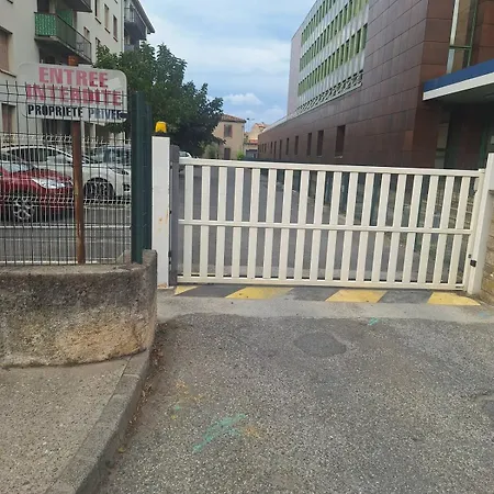 公寓 Avec Parking