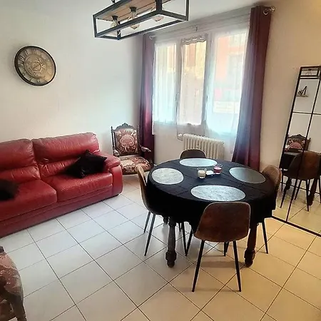 Avec Parking Apartament Carcassona