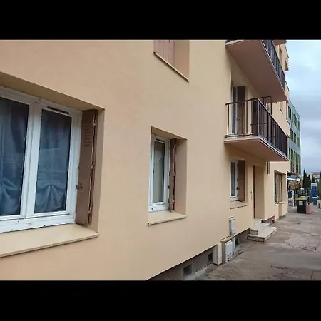 Apartman Avec Parking Carcassone